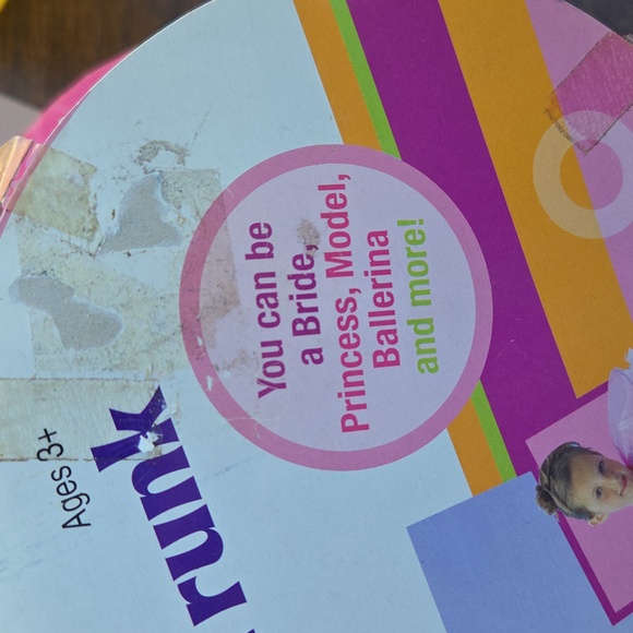 Barbie Dress-Up Trunk for Kids Ages 3+ NEW - See Description - Picture 4 of 9